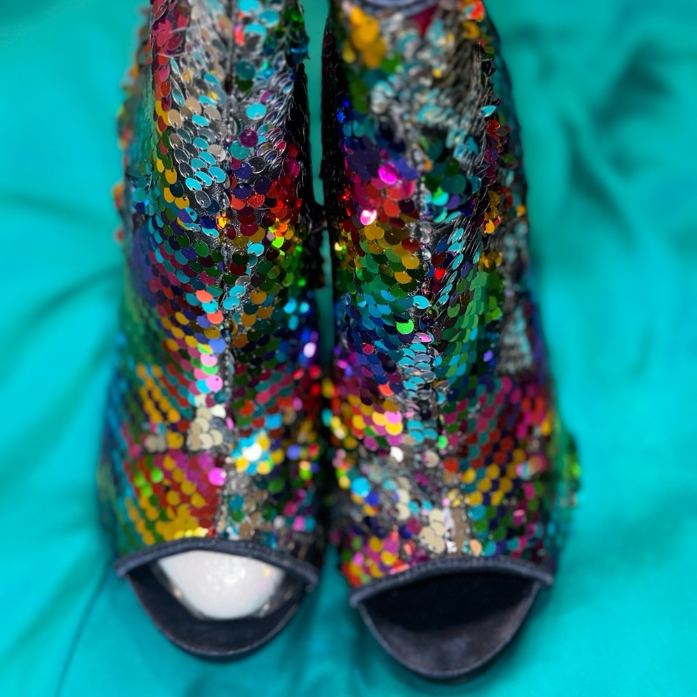 Women stylish boots